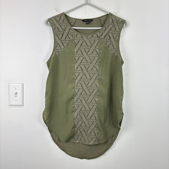 Banana Republic Olive Green Sleeveless Blouse | Textured Panel | Work to Casual - Picture 2 of 7